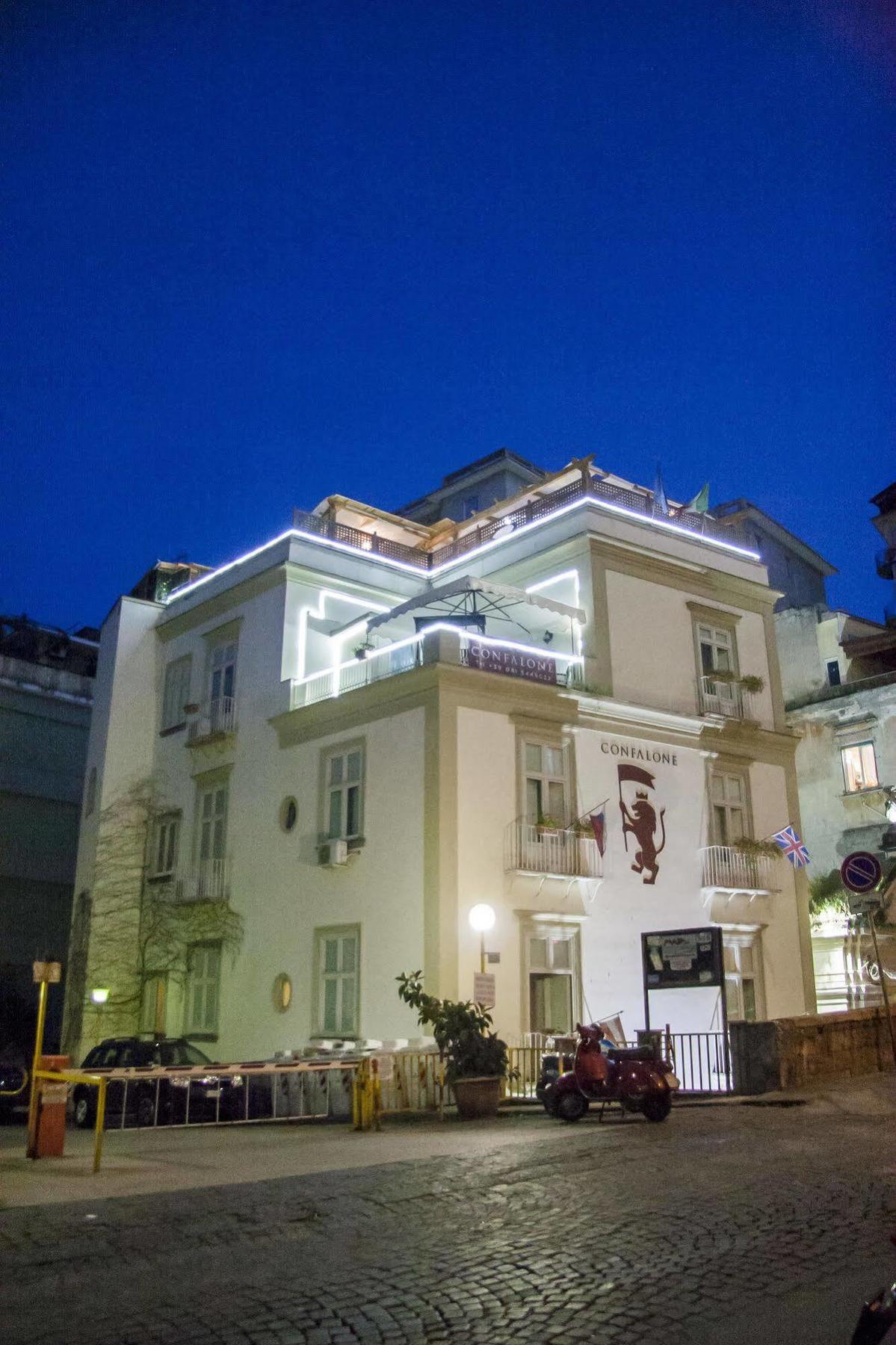 Confalone Apartahotel 2*